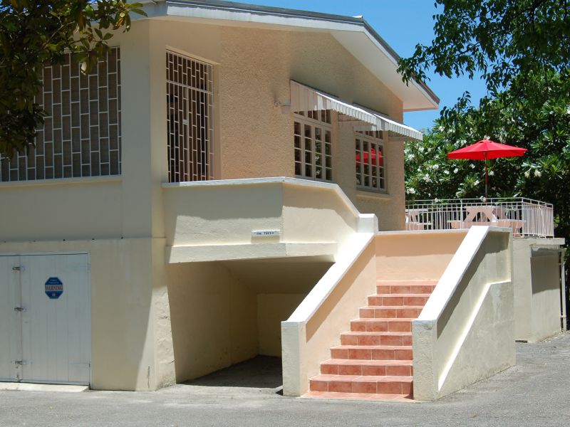 The Trees - Barbados, our private house, garden and some favourite places. Click on the photo to start slideshow.
